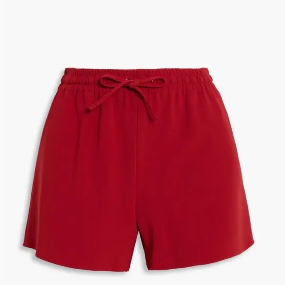 Theory crepe drawstring shorts in crimson